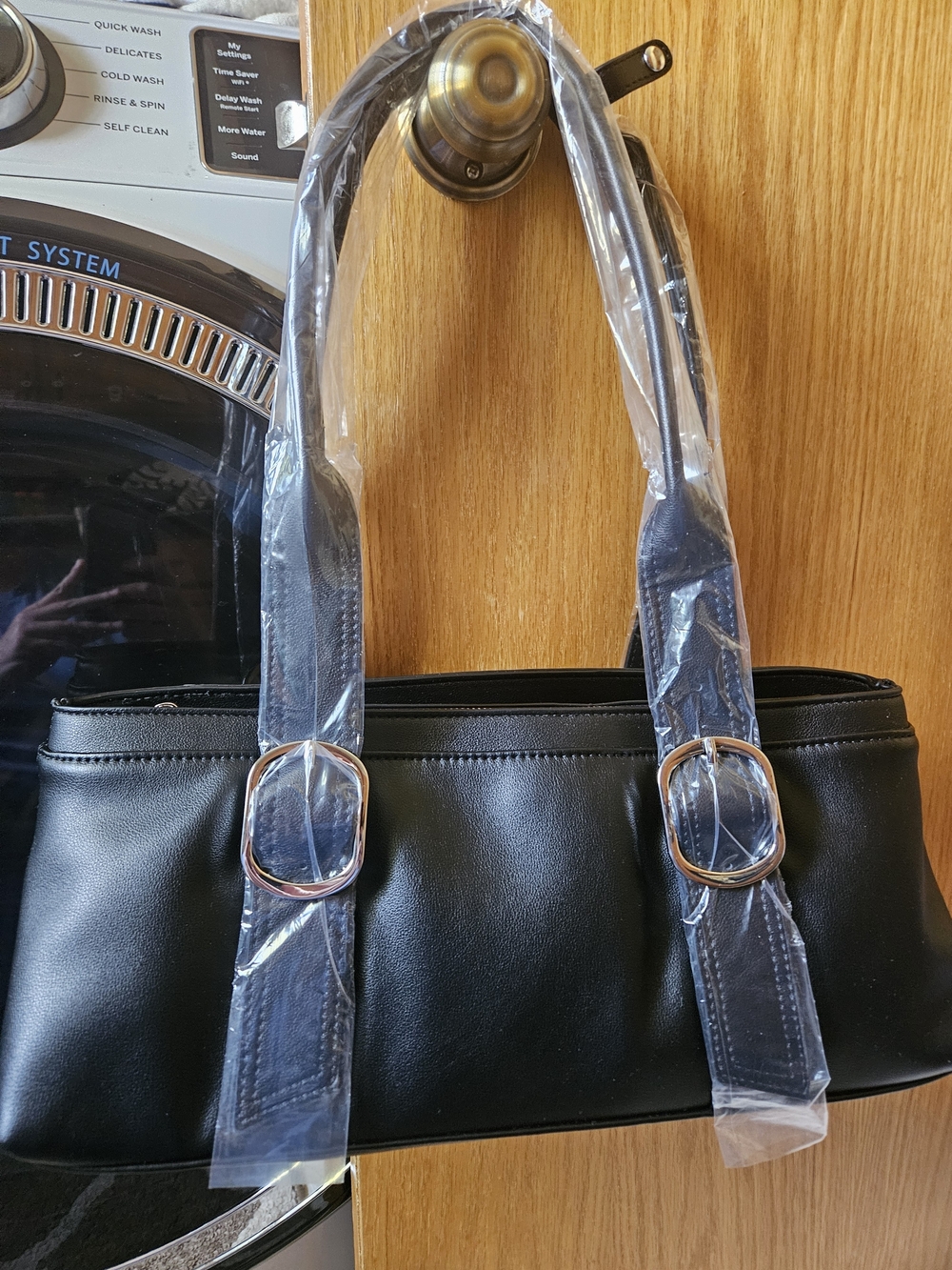 Classic Black Women's Shoulder Bag - Y2K Style